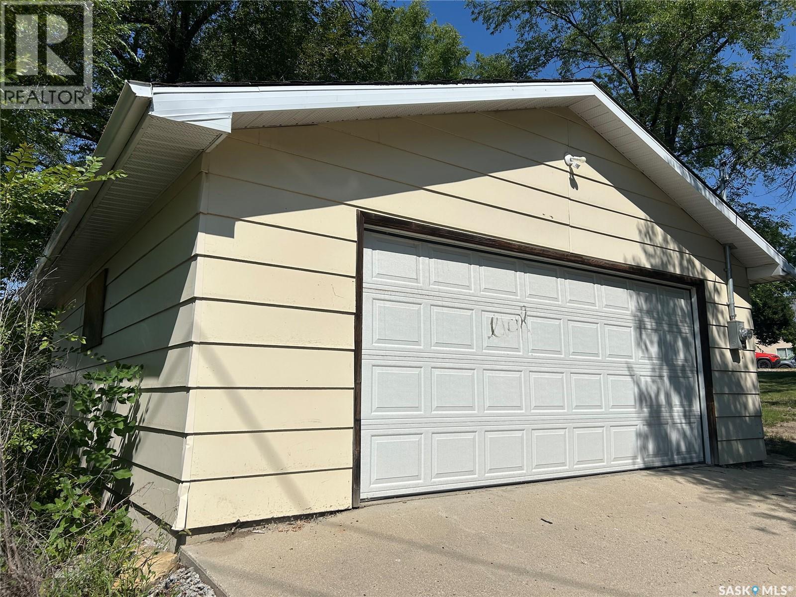 1138 1St Street, Estevan, SK