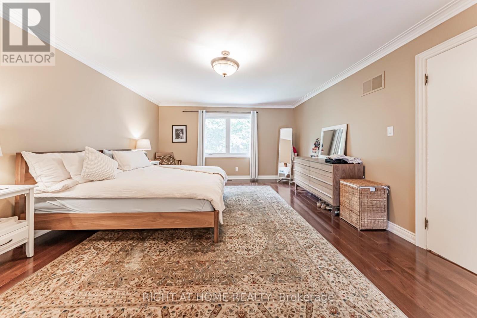 2175 Oneida Court, Mississauga, ON
