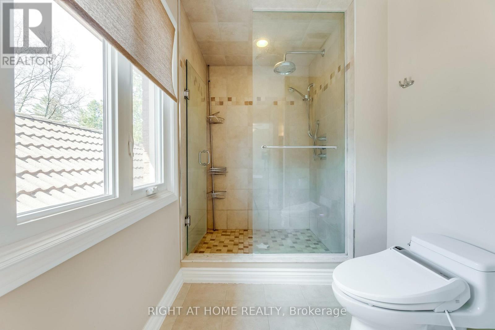 2175 Oneida Court, Mississauga, ON