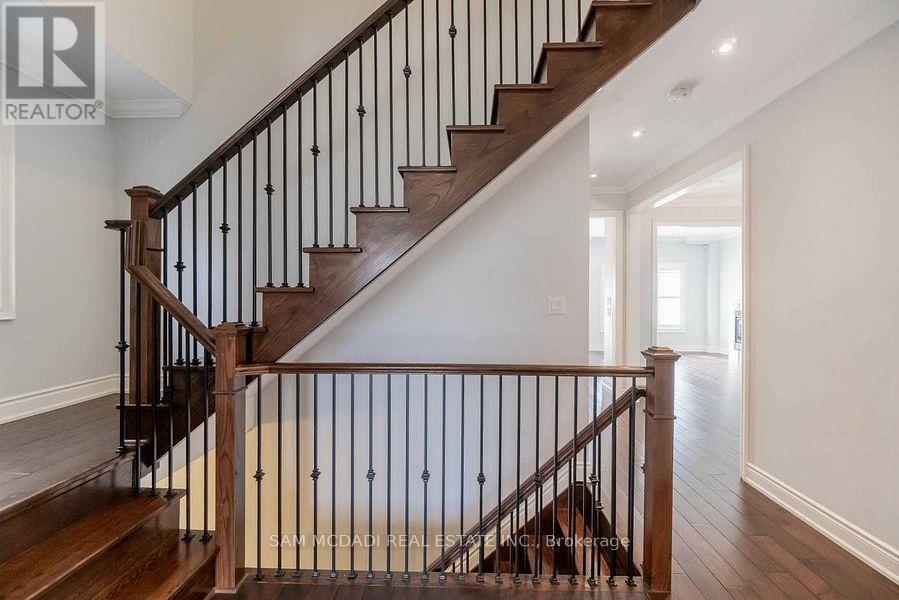 1238 Strathy Avenue, Mississauga, ON