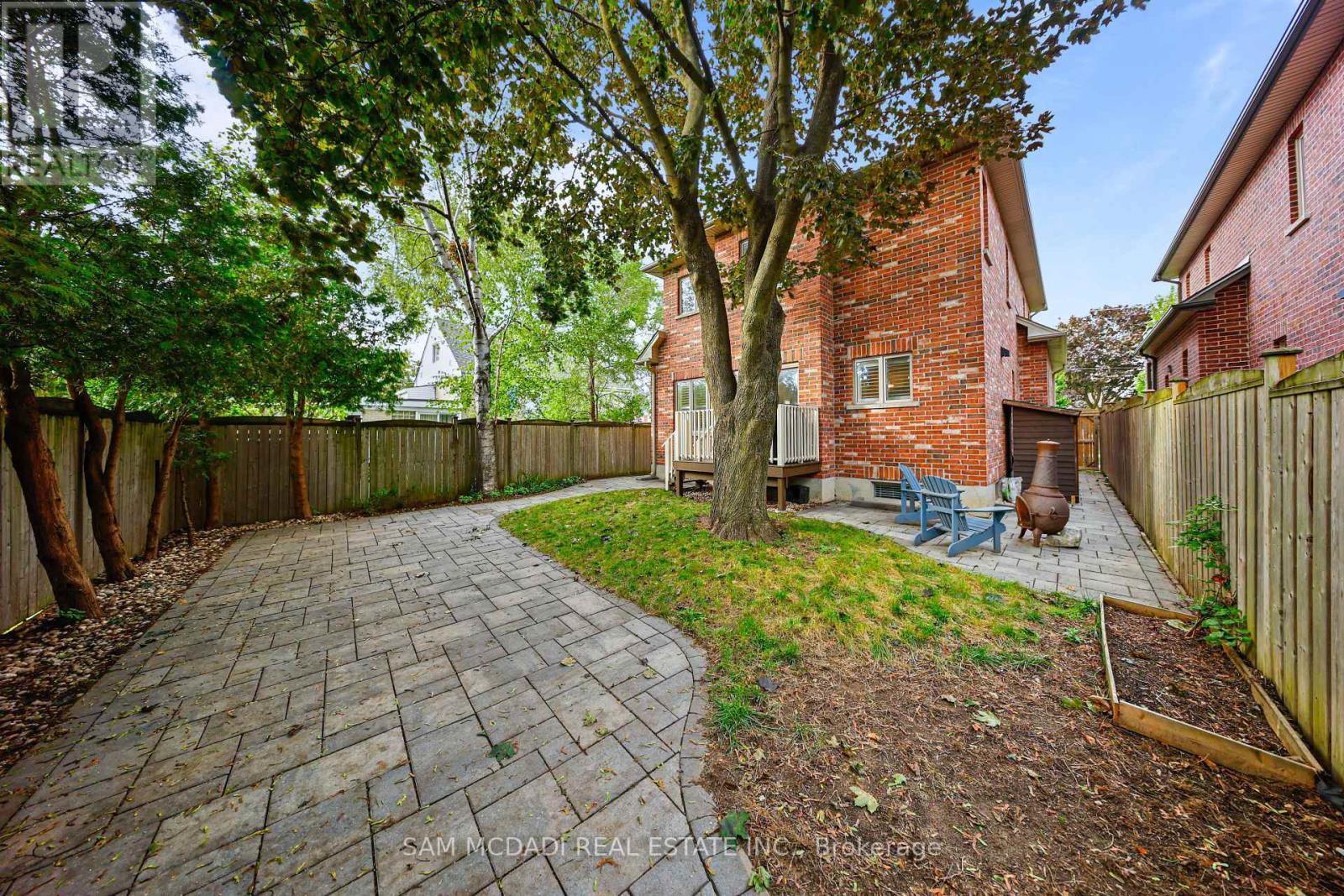 1238 Strathy Avenue, Mississauga, ON