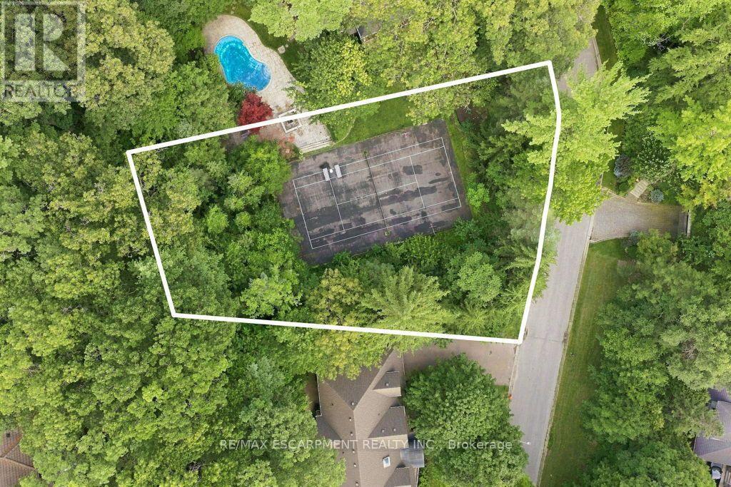 2035 Heartwood Court, Mississauga, ON