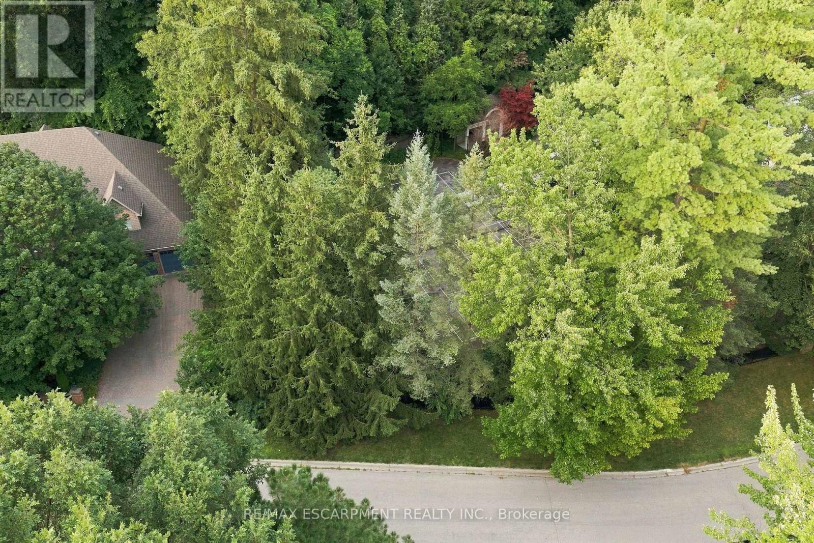 2035 Heartwood Court, Mississauga, ON