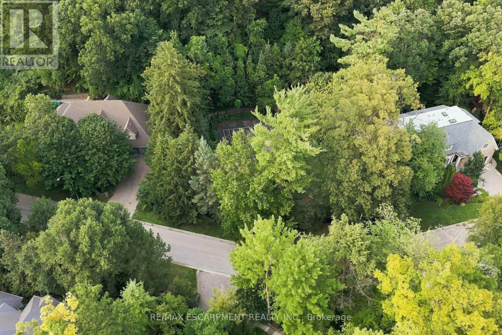2035 Heartwood Court, Mississauga, ON