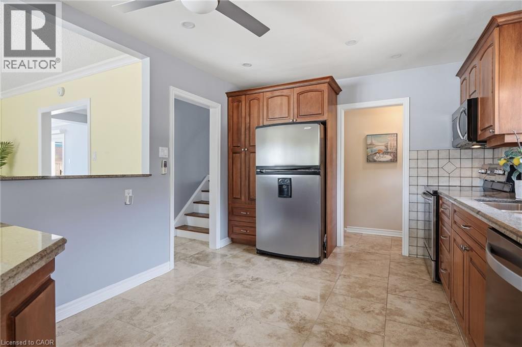 616 Mullin Way, Burlington, ON