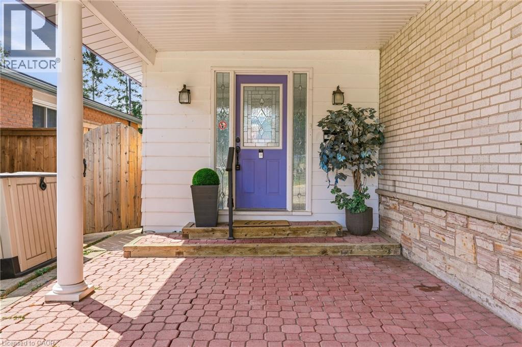 616 Mullin Way, Burlington, ON