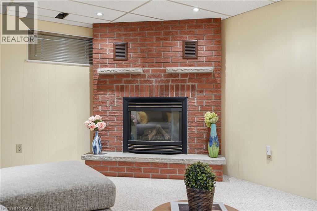616 Mullin Way, Burlington, ON