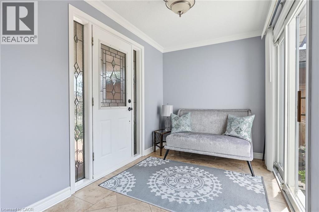 616 Mullin Way, Burlington, ON