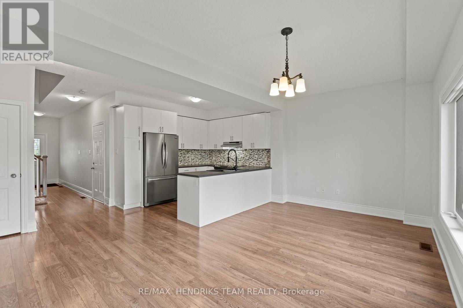35 Sunset Way, Thorold (Rolling Meadows), ON