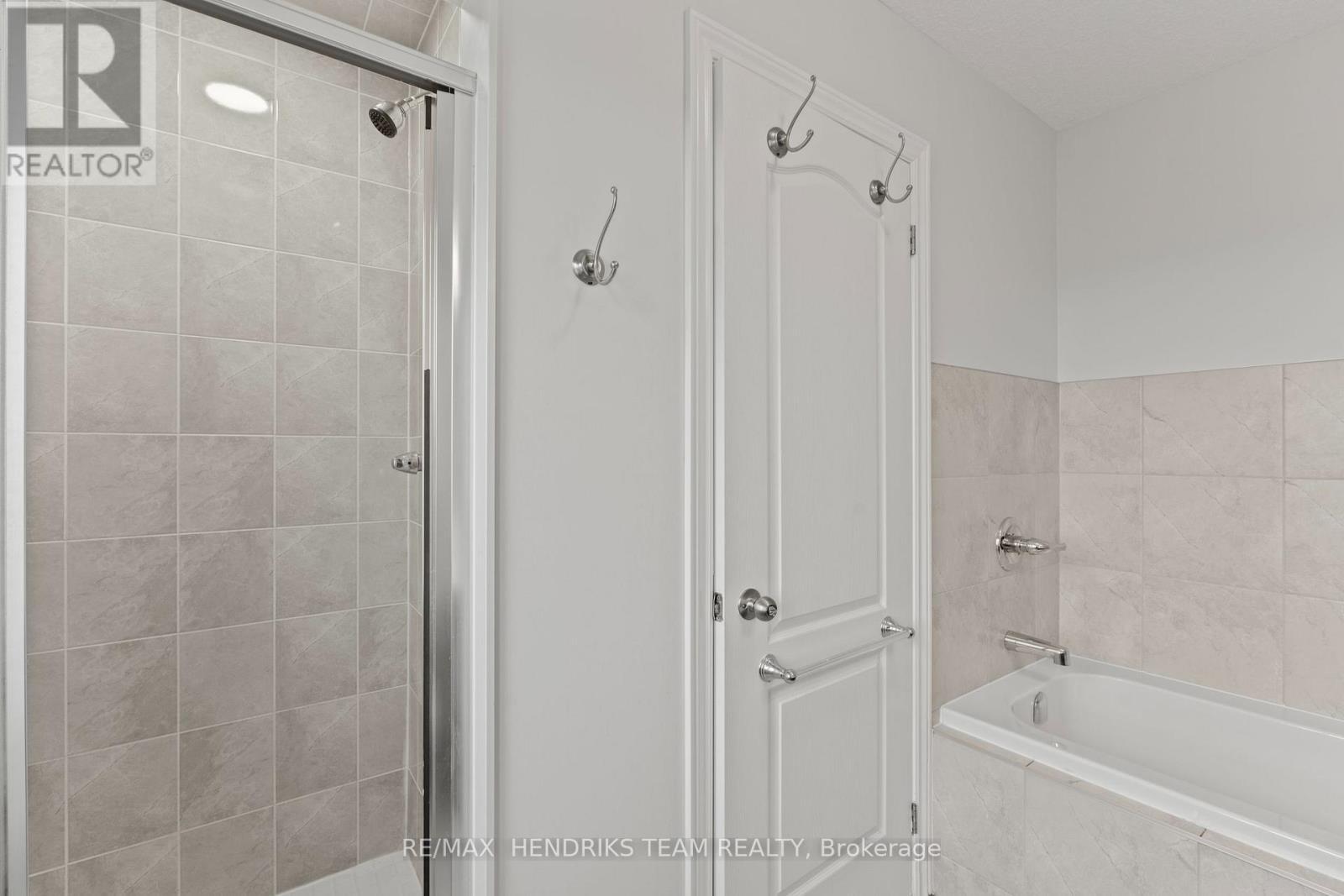35 Sunset Way, Thorold (Rolling Meadows), ON