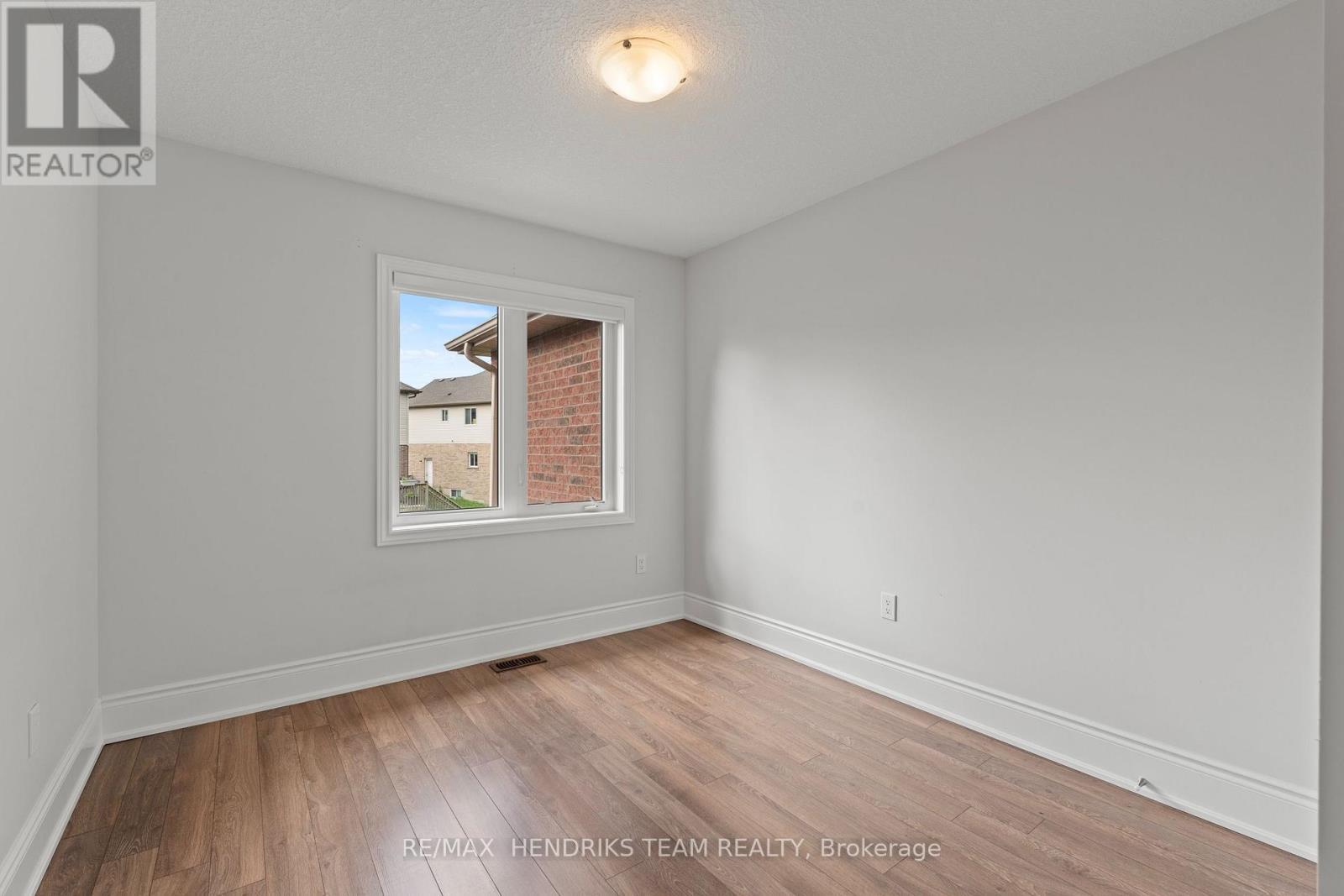 35 Sunset Way, Thorold (Rolling Meadows), ON