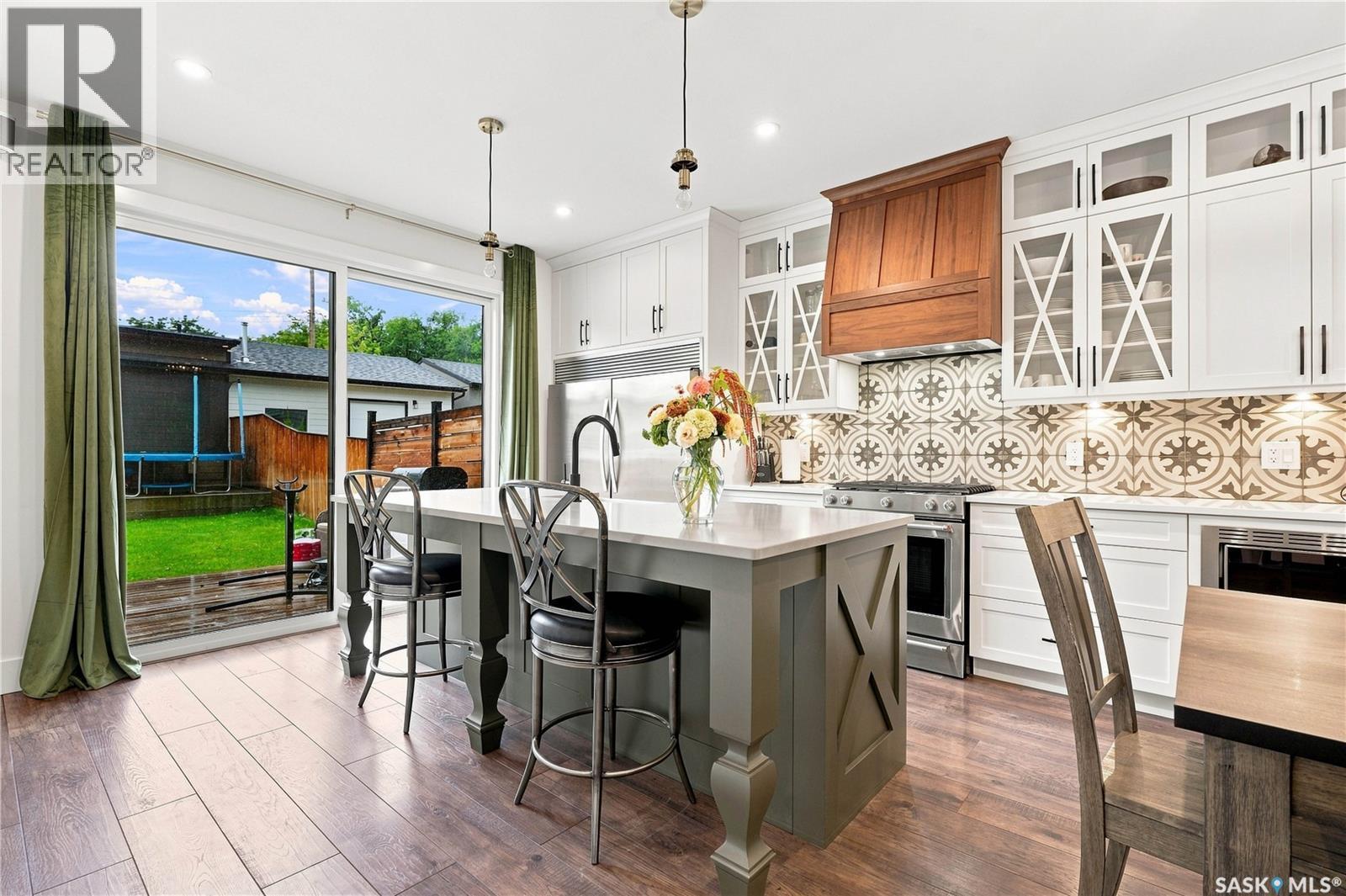 1172A Spadina Crescent E, Saskatoon, SK
