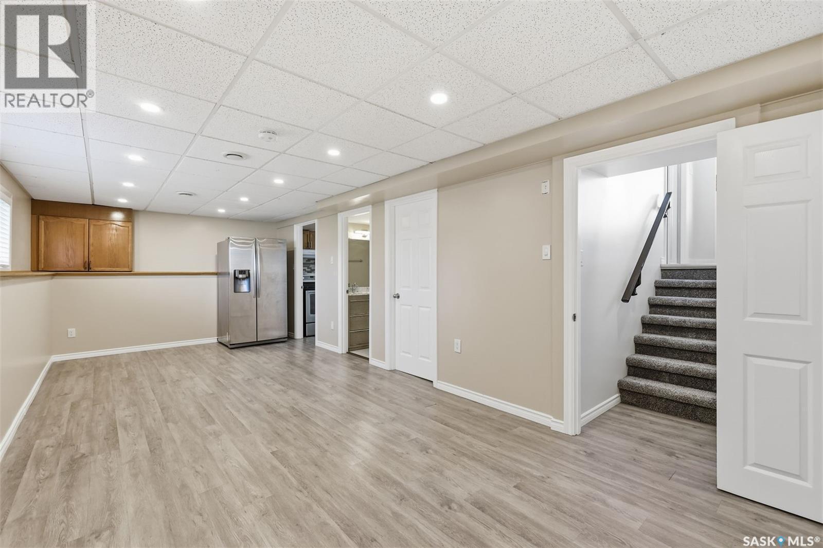 302 Nixon Crescent, Saskatoon, SK