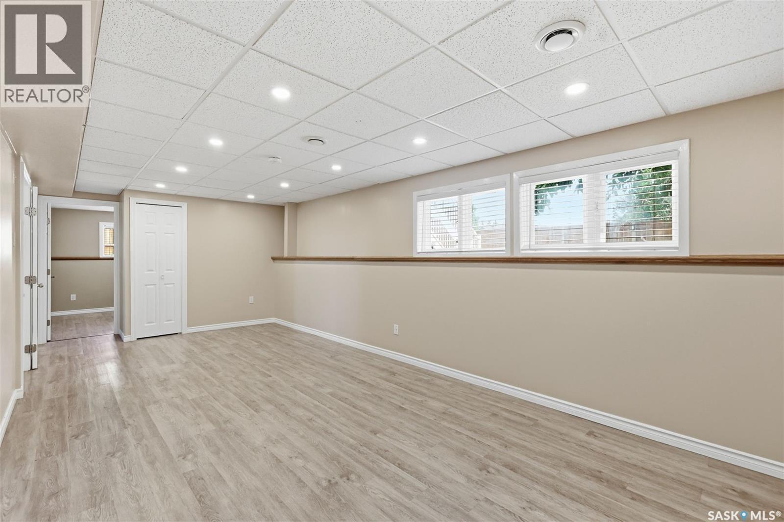 302 Nixon Crescent, Saskatoon, SK