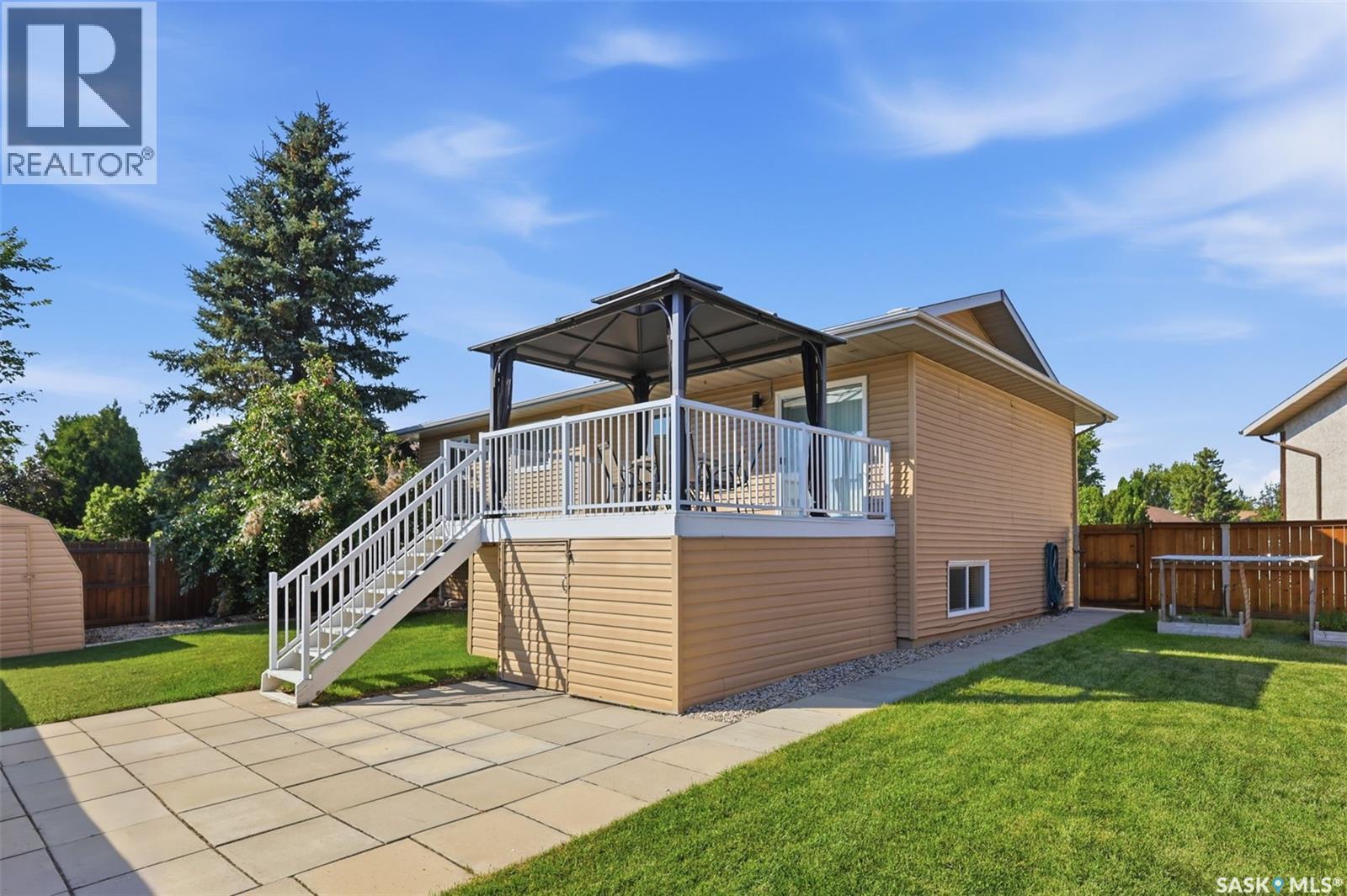 302 Nixon Crescent, Saskatoon, SK