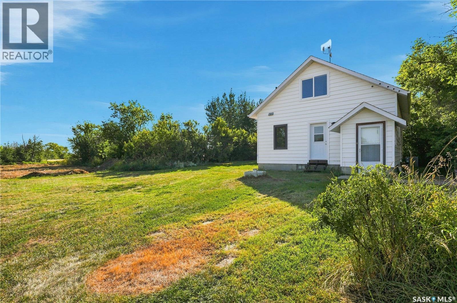 Grant Acreage, Langham, SK