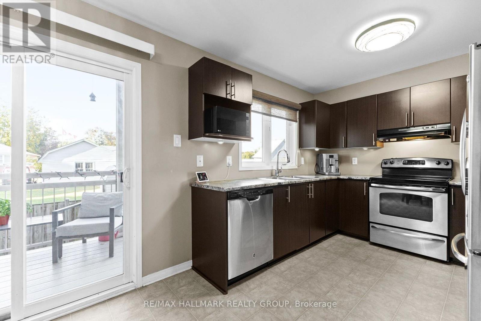 358 Galston Private, Ottawa, ON