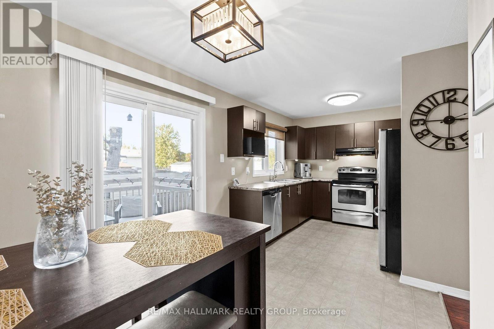 358 Galston Private, Ottawa, ON