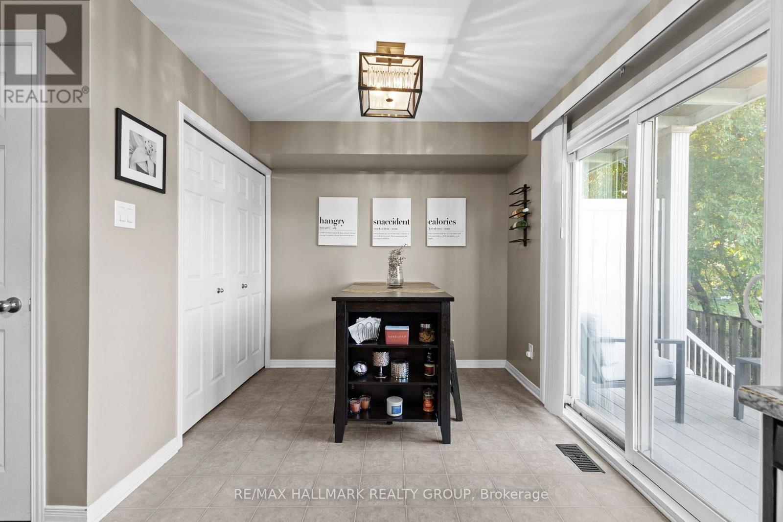 358 Galston Private, Ottawa, ON