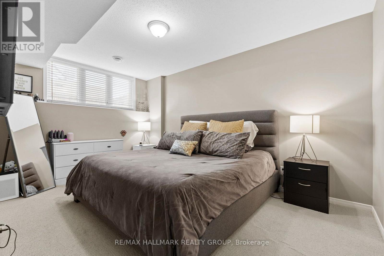 358 Galston Private, Ottawa, ON