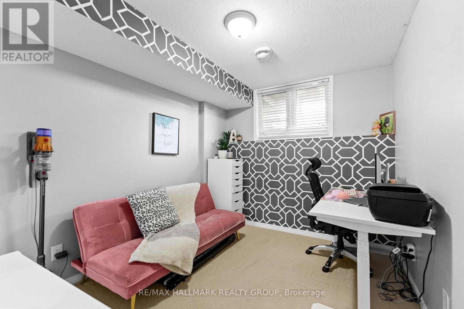 358 Galston Private, Ottawa, ON