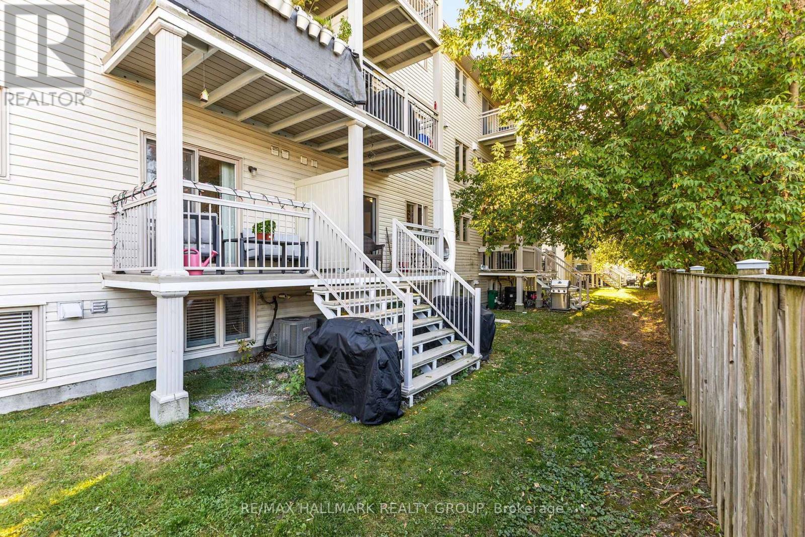 358 Galston Private, Ottawa, ON