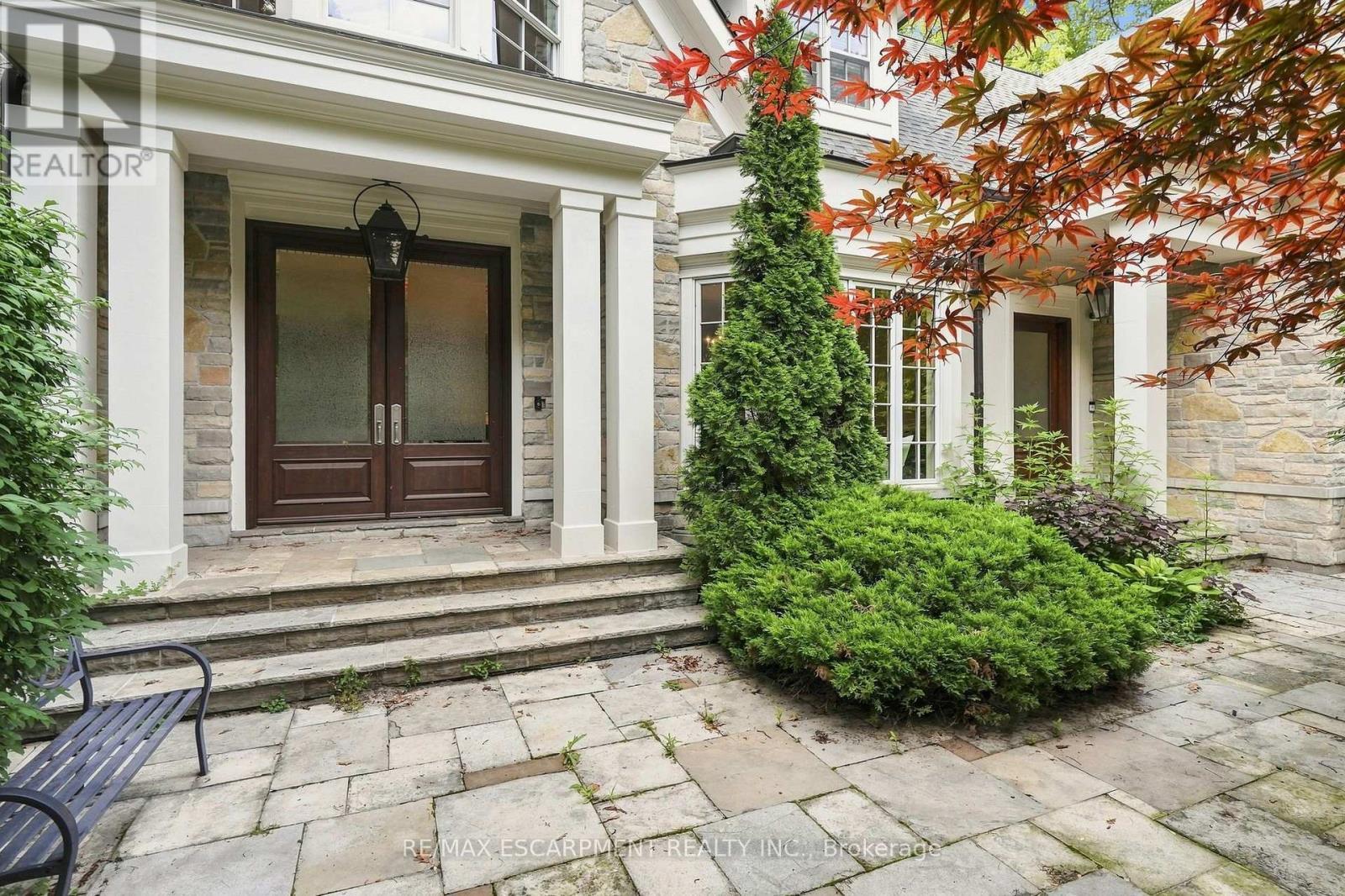 2025 Heartwood Court, Mississauga, ON