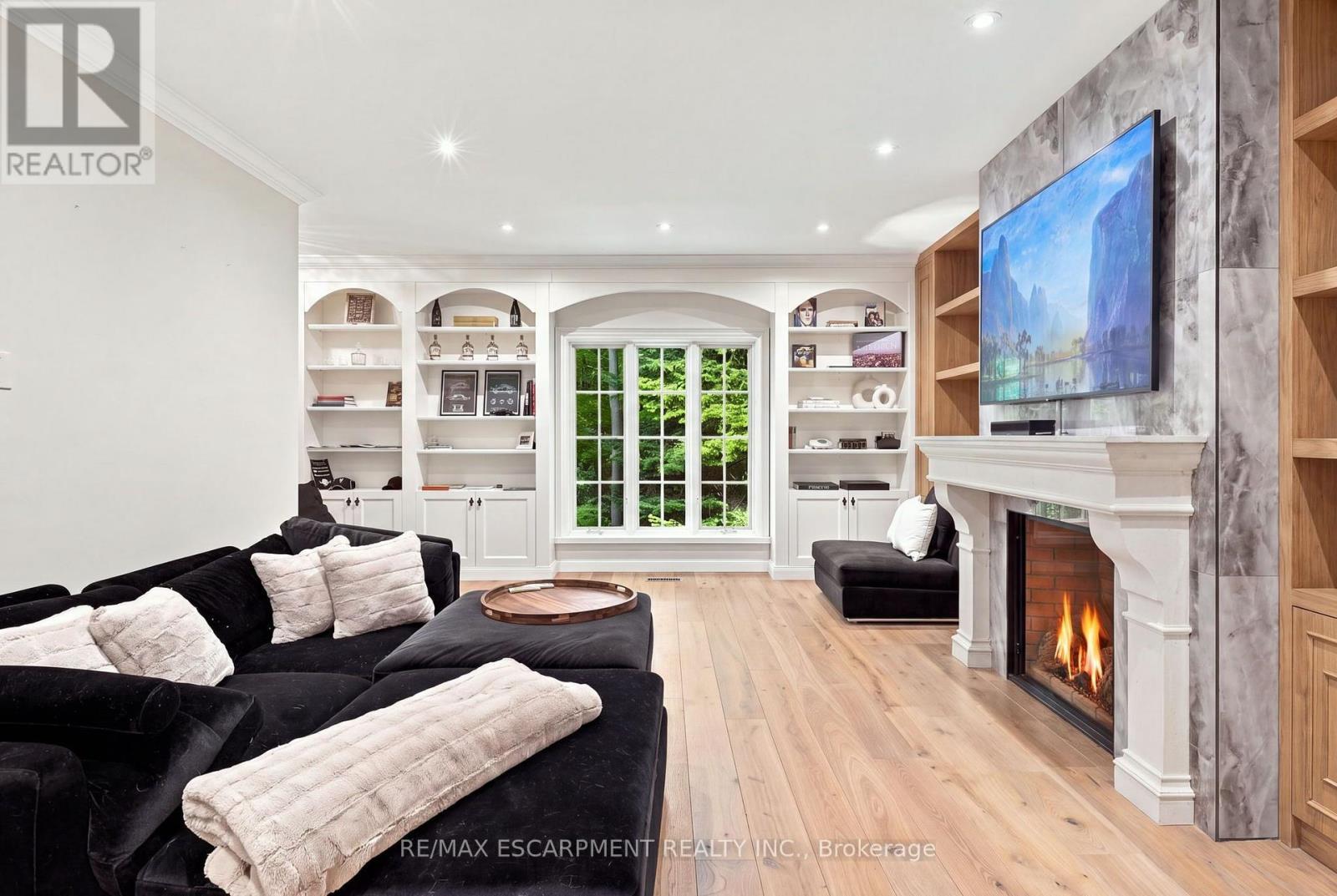 2025 Heartwood Court, Mississauga, ON