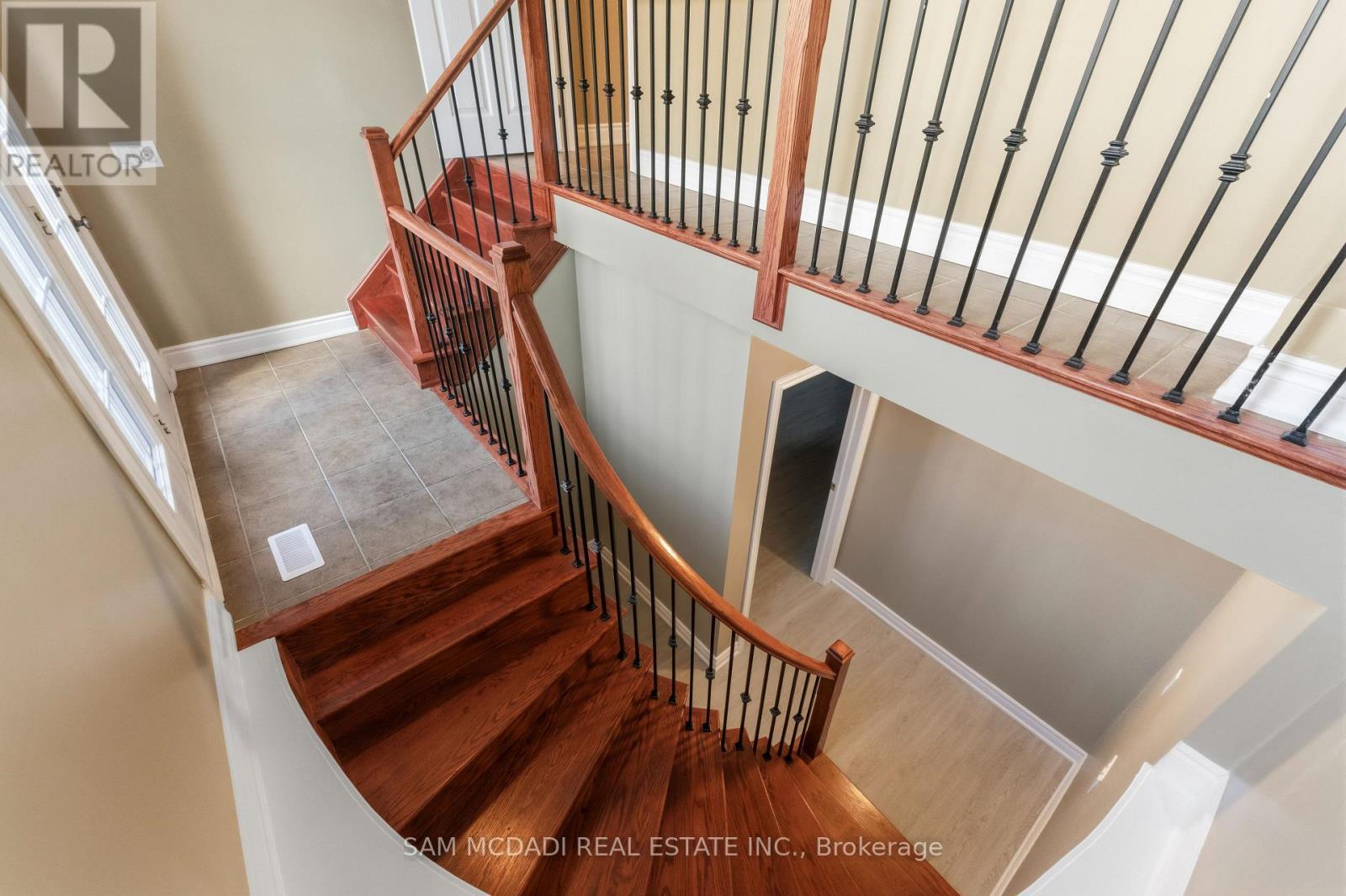 15 Eaglesprings Crescent, Brampton, ON