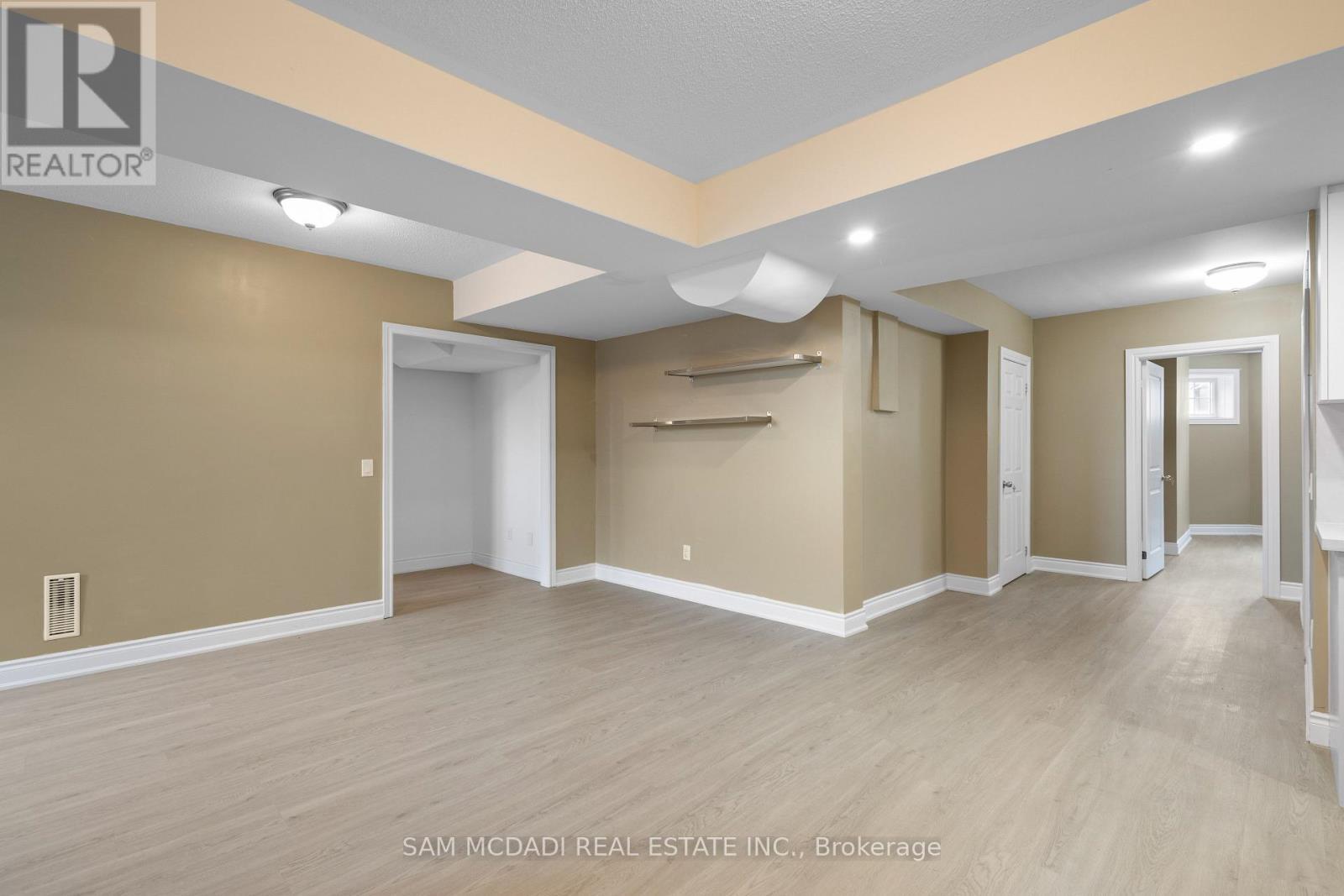 15 Eaglesprings Crescent, Brampton, ON