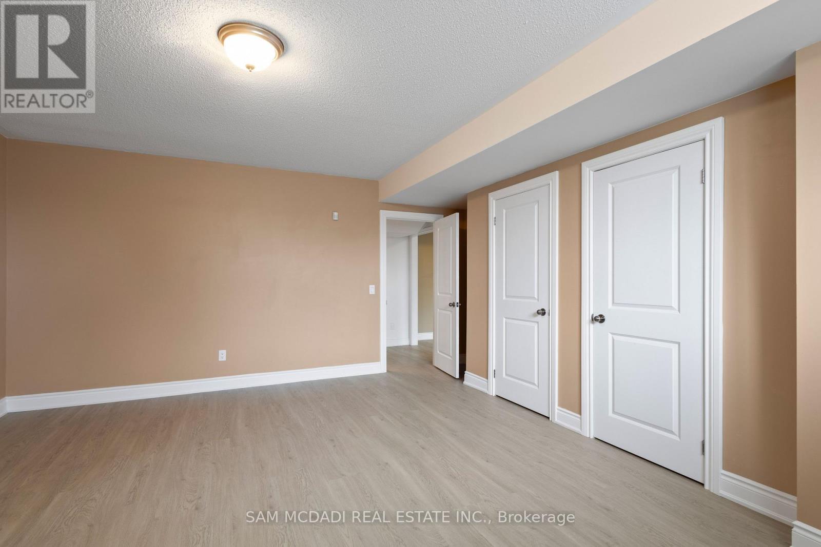 15 Eaglesprings Crescent, Brampton, ON