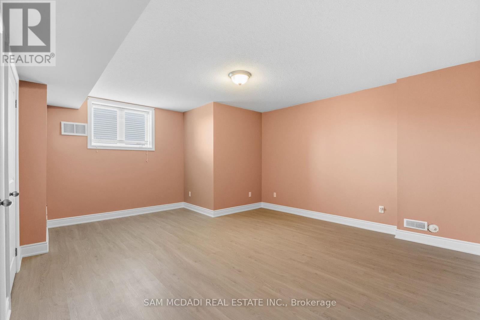 15 Eaglesprings Crescent, Brampton, ON