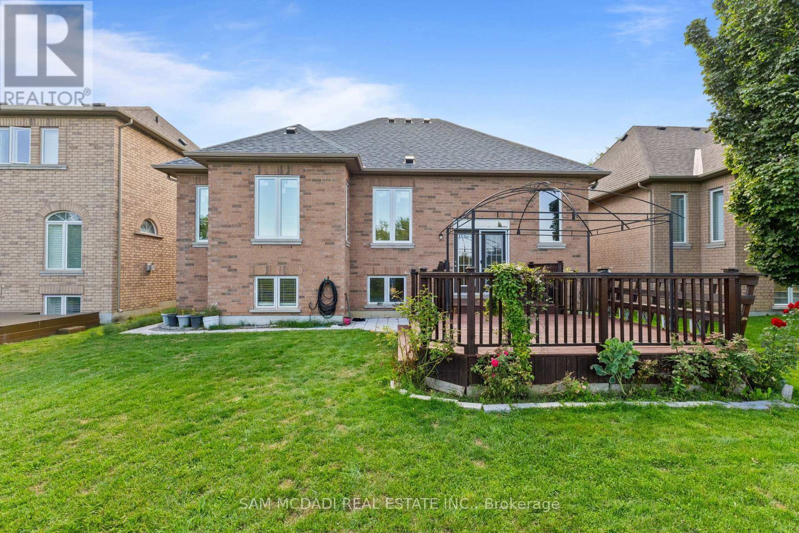 15 Eaglesprings Crescent, Brampton, ON