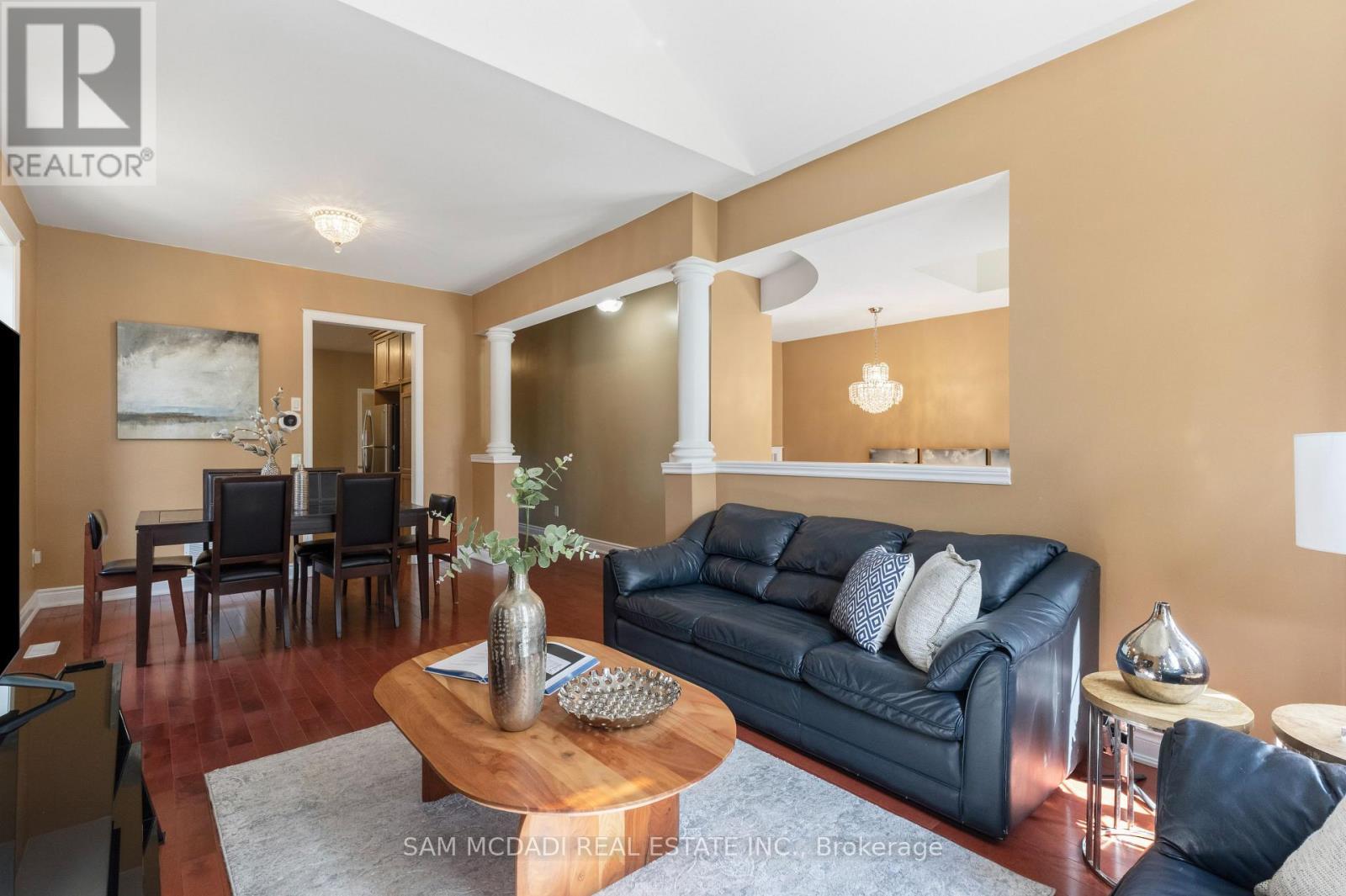 15 Eaglesprings Crescent, Brampton, ON