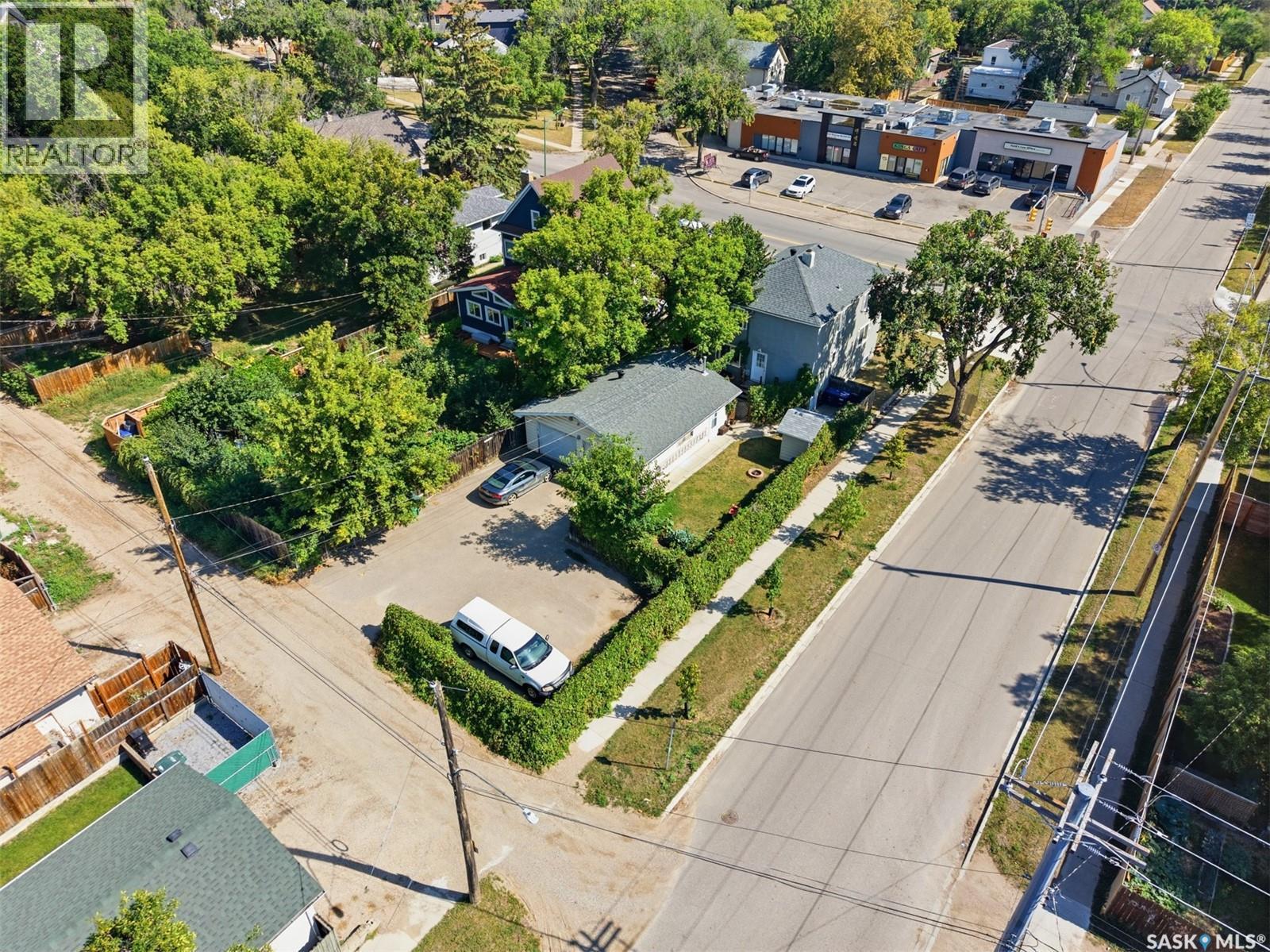 201 H Avenue N, Saskatoon, SK