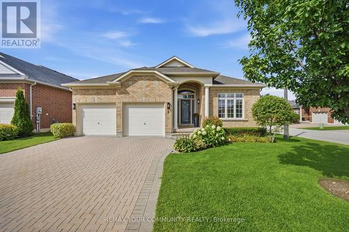 2 SUGGS LANE  Whitchurch-Stouffville, ON L4A 0K6