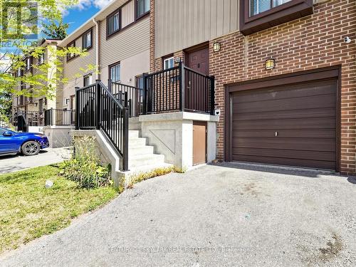 164 MOREGATE CRESCENT N  Brampton, ON L6S 3K9