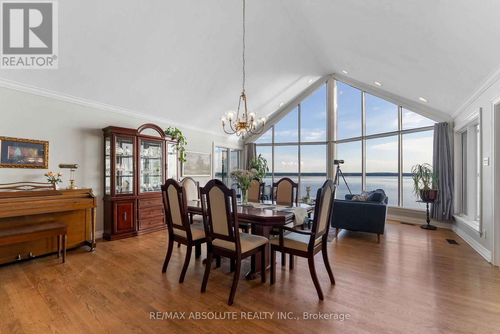 1724 River Road, Mcnab/Braeside, ON