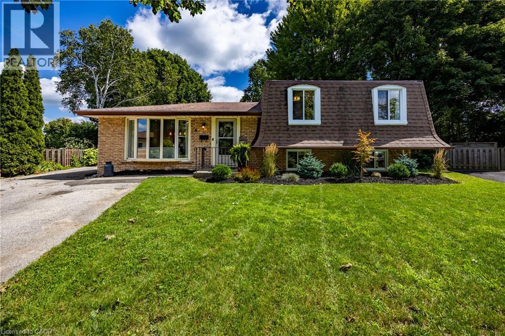 9 Normandy Circle, Simcoe, ON