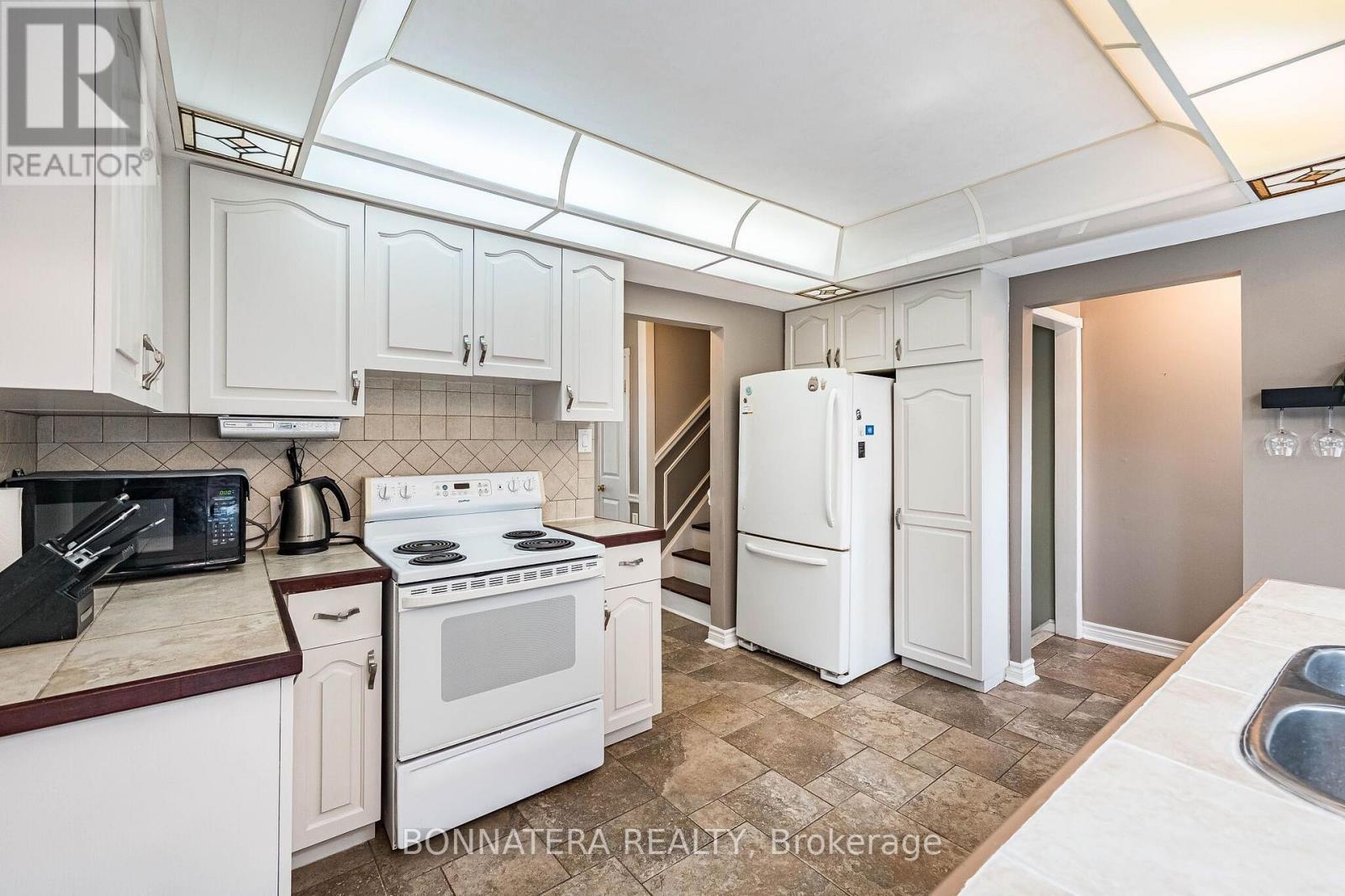 1324 Aldridge Crescent, Burlington, ON
