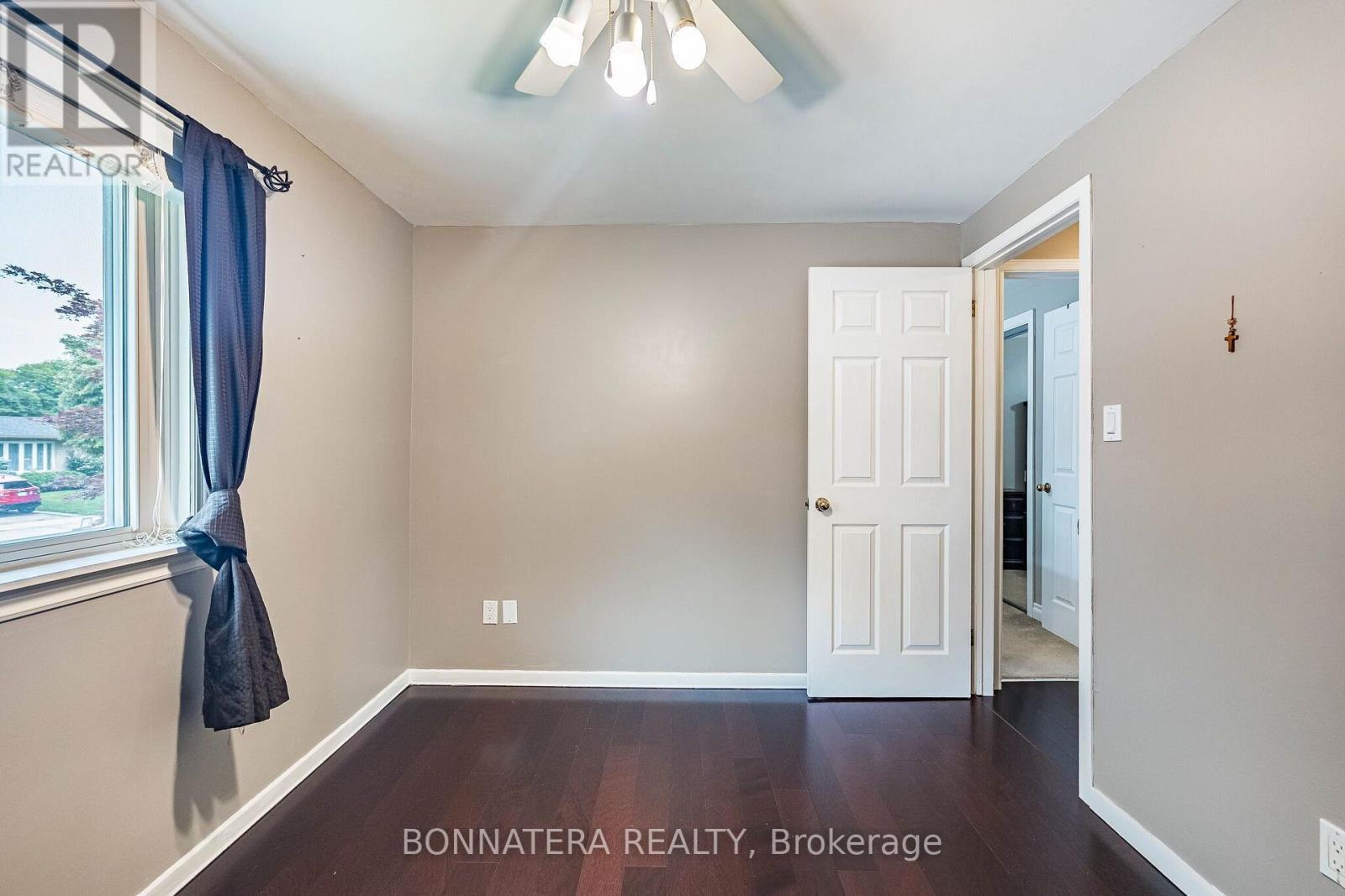 1324 Aldridge Crescent, Burlington, ON