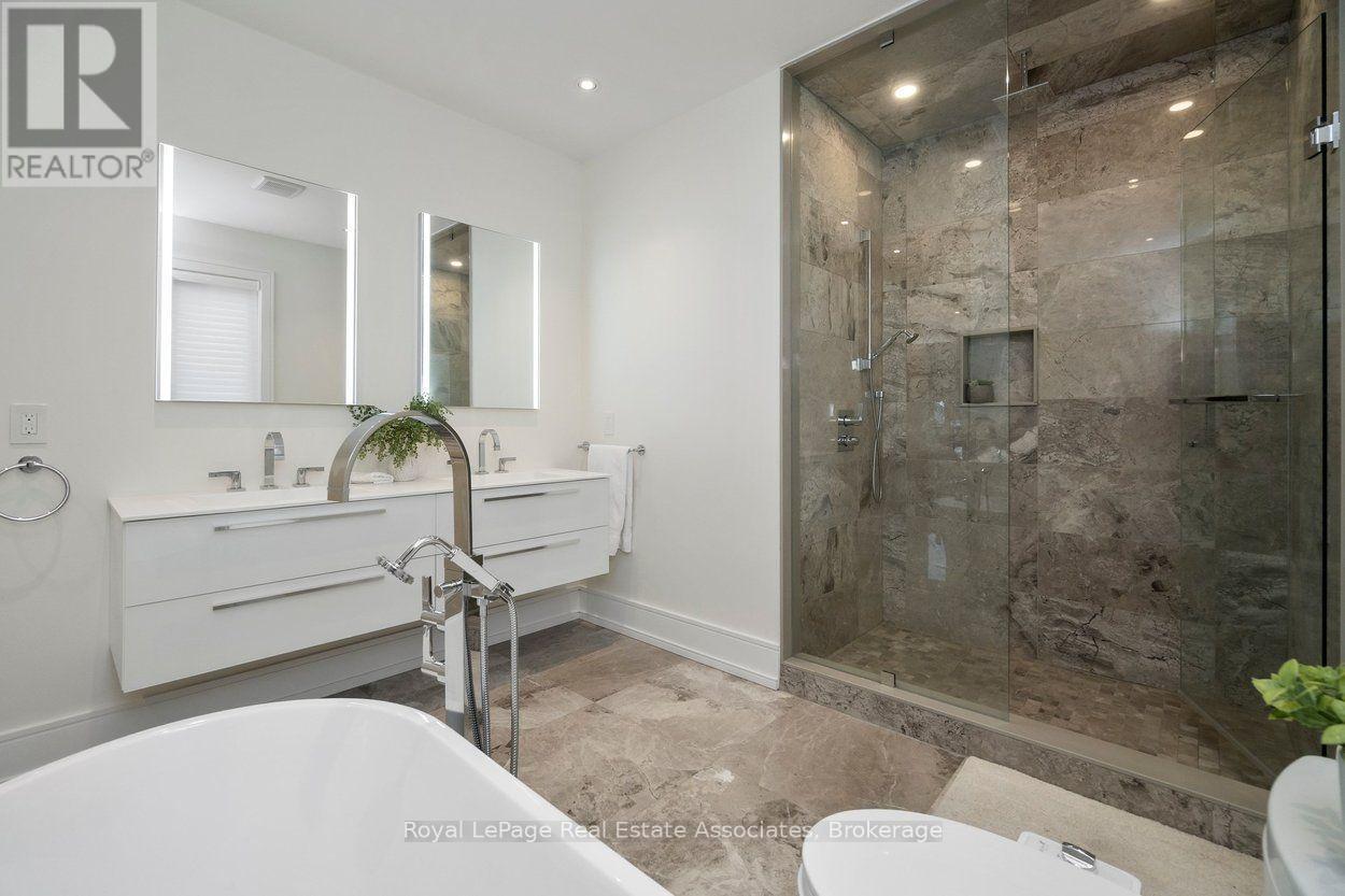 63 Troy Street, Mississauga, ON