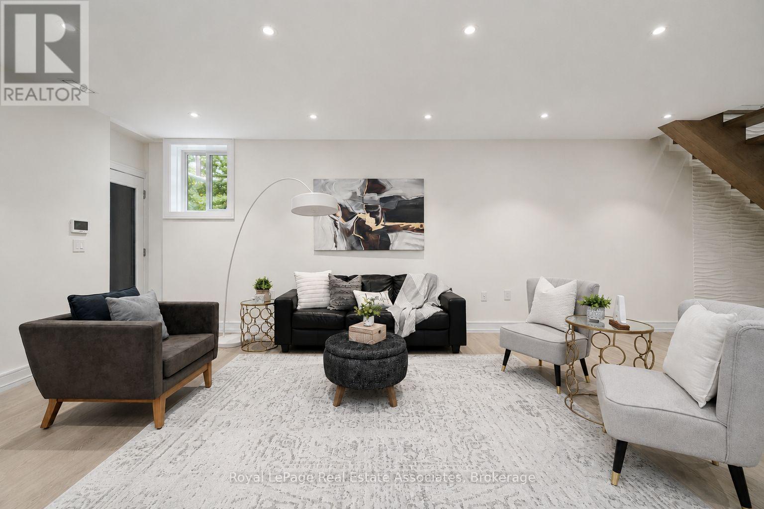 63 Troy Street, Mississauga, ON