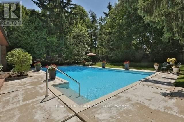 1528 Knareswood Drive, Mississauga, ON