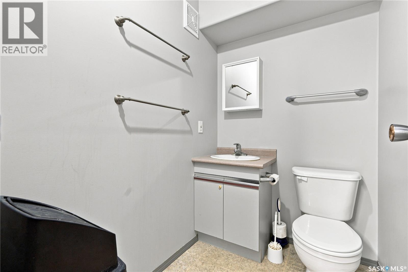 3015 Central Avenue, Waldheim, SK