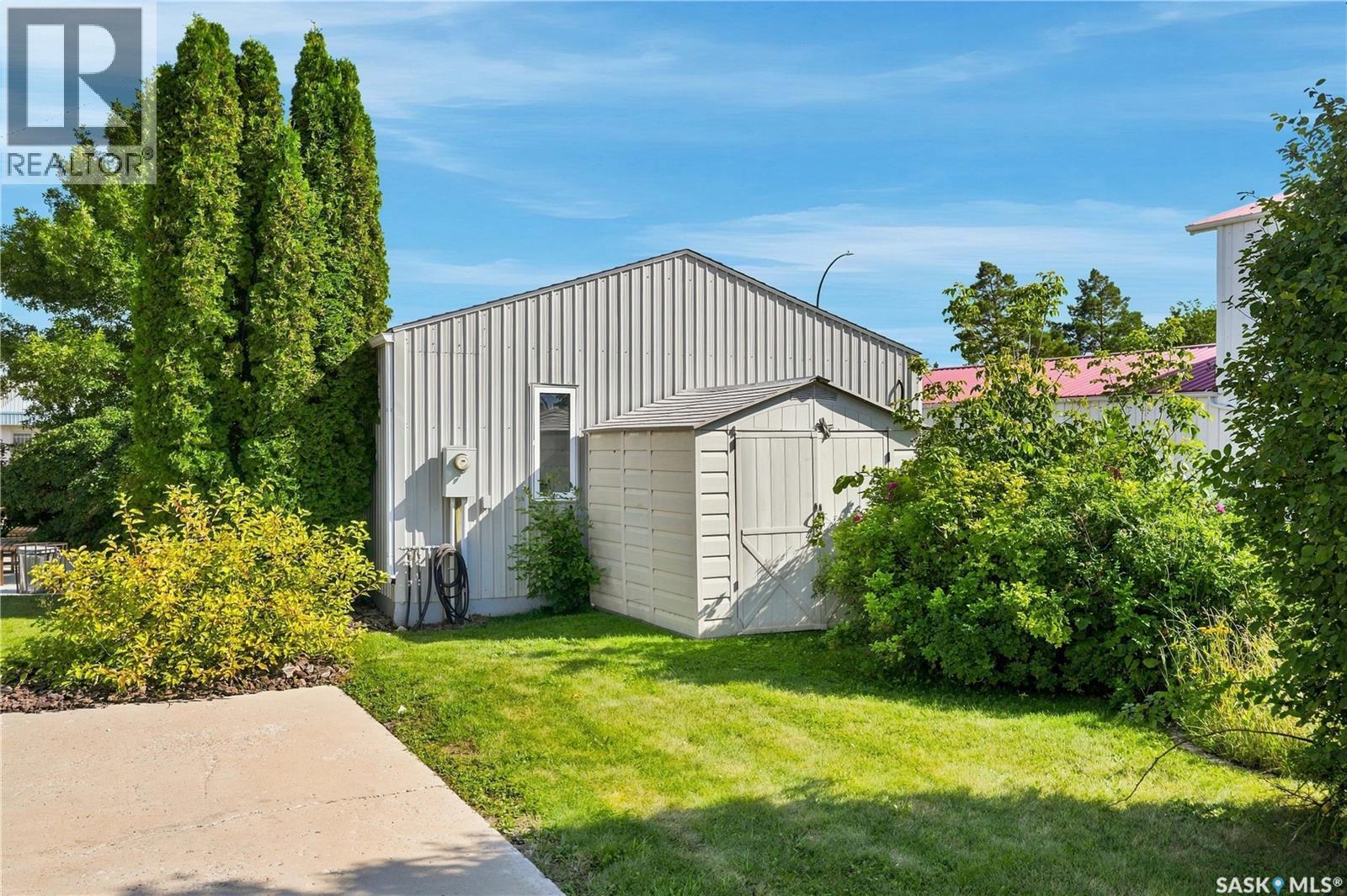 3015 Central Avenue, Waldheim, SK