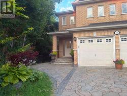 75 BAYSWATER AVENUE Richmond Hill, ON L4E 4E6