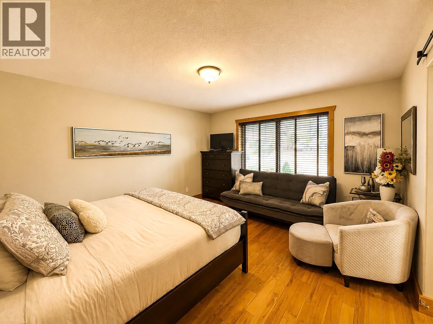 1741 8Th Avenue, Invermere, BC