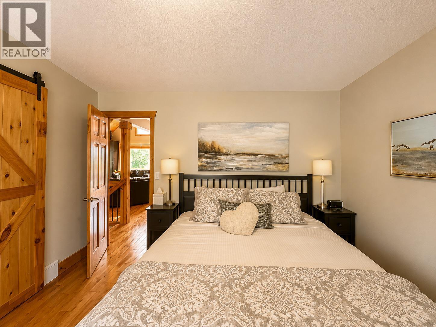 1741 8Th Avenue, Invermere, BC