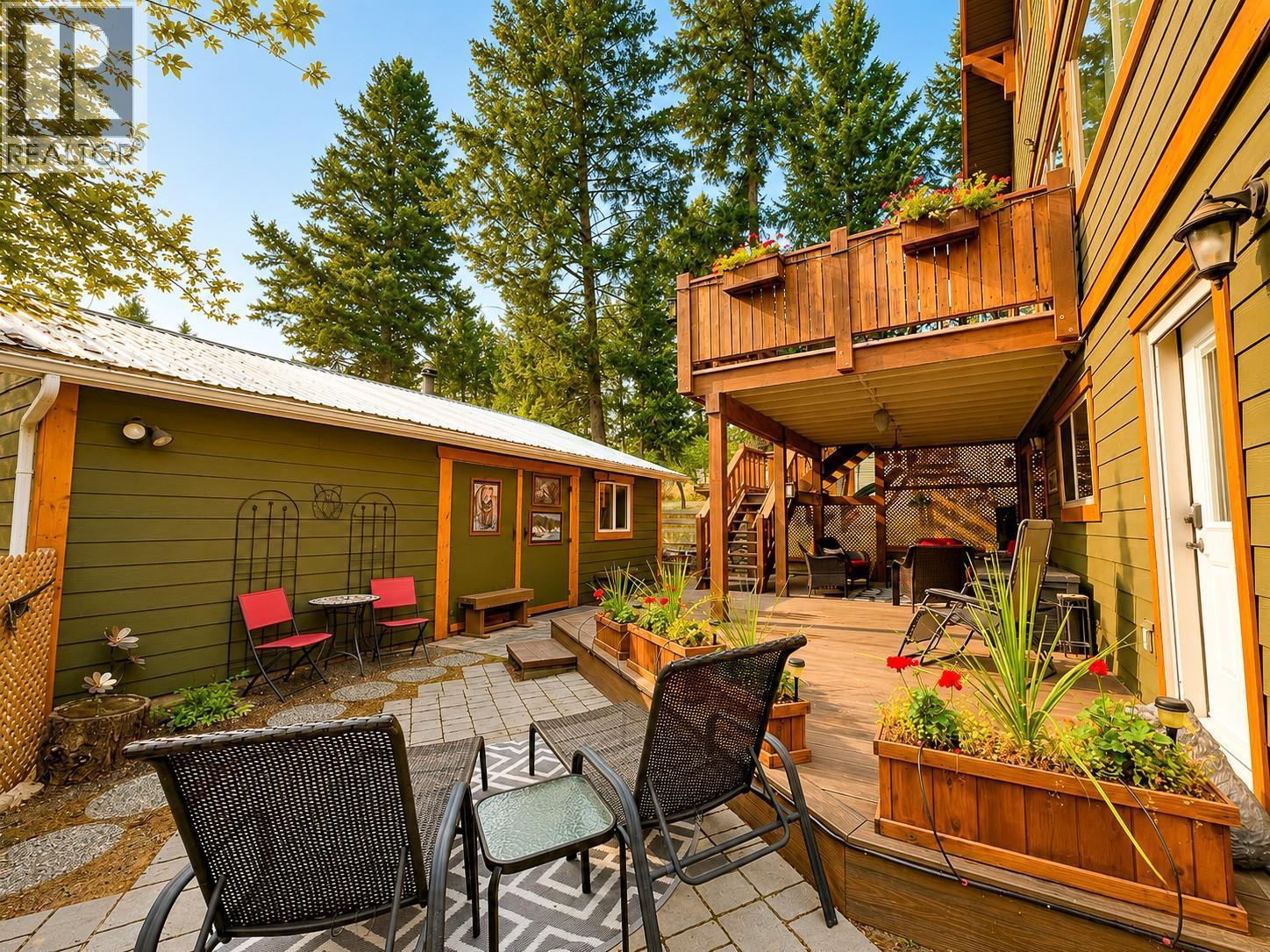 1741 8Th Avenue, Invermere, BC